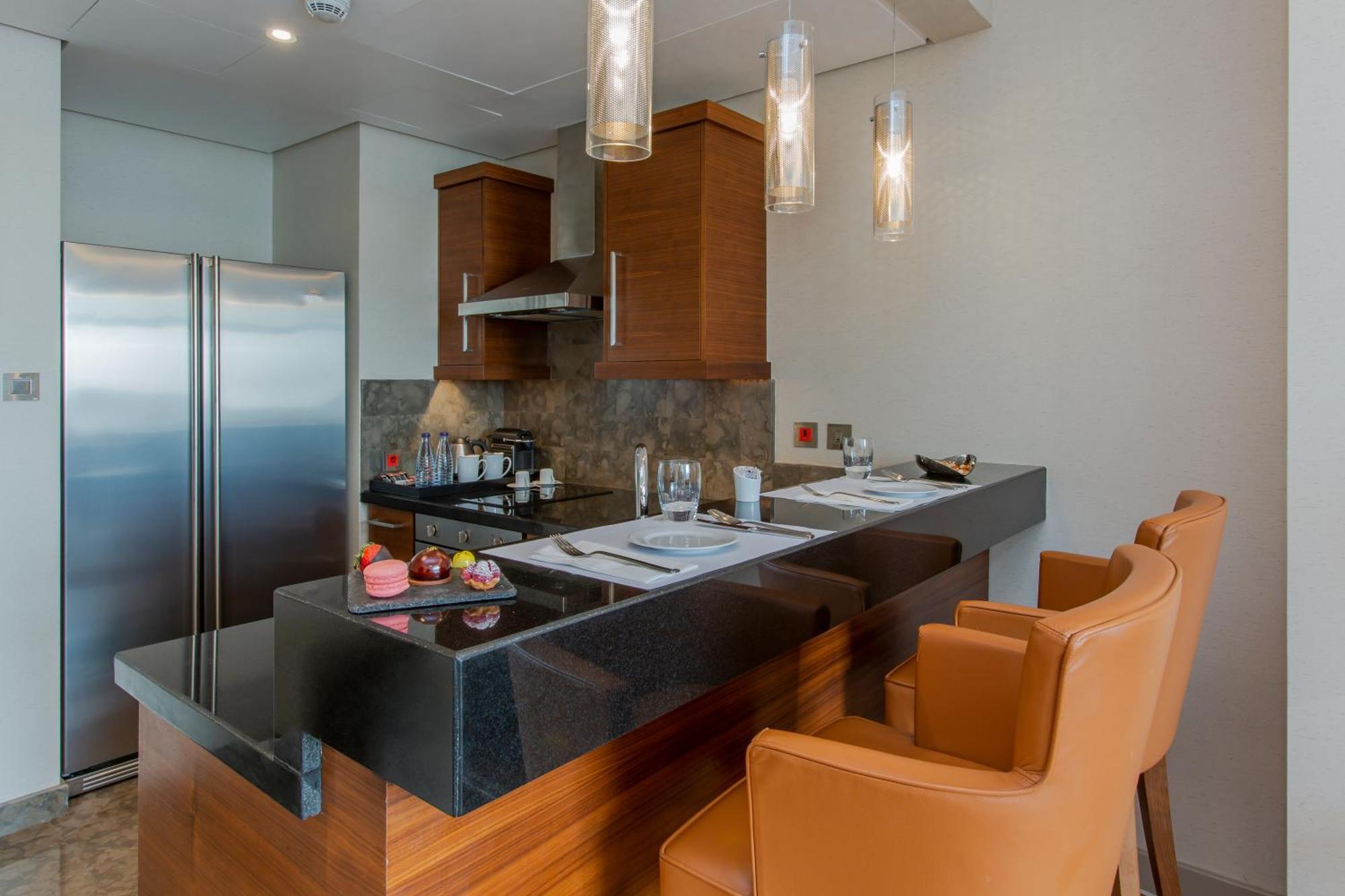 Hilton Riyadh Hotel & Residences Εξωτερικό φωτογραφία A kitchen in a private house