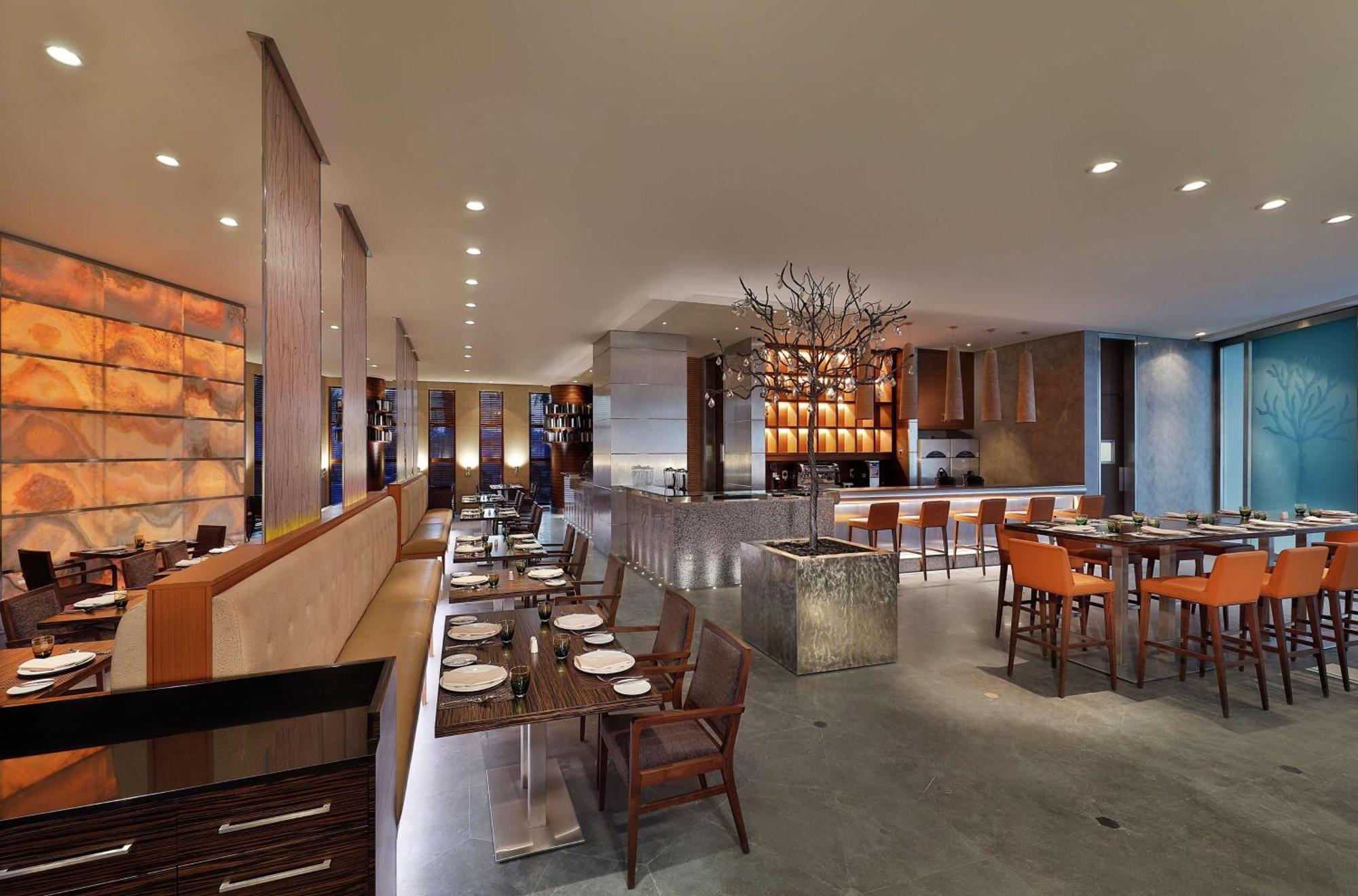 Hilton Riyadh Hotel & Residences Εξωτερικό φωτογραφία The restaurant